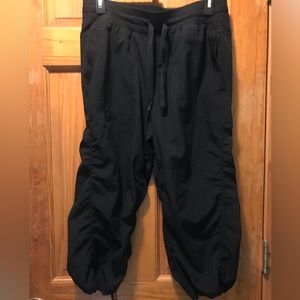 NWOT RBX Active Drawstring Capri Size Medium